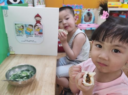 天橋區工人新村南村中心幼兒園開展食品安全活動