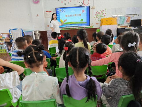 江安縣陽春鎮踏水橋幼兒園開展食品安全教育系列活動