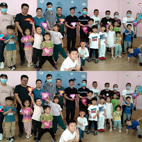 秦嶺路匯愛(ài)幼稚園丨父愛(ài)如山, 爸 氣十足